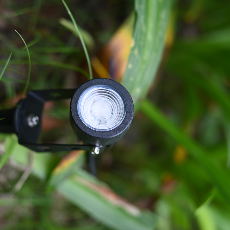 Oświetlenie ogrodowe zewnętrzn – Outdoor Lighting Volt recenzja i cena