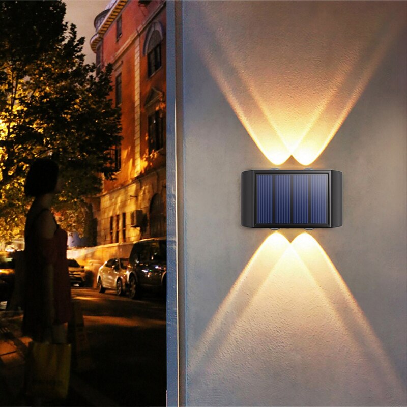 Zewnętrzne lampy słoneczne 4LE – Outdoor Lighting With Outlet recenzja i cena